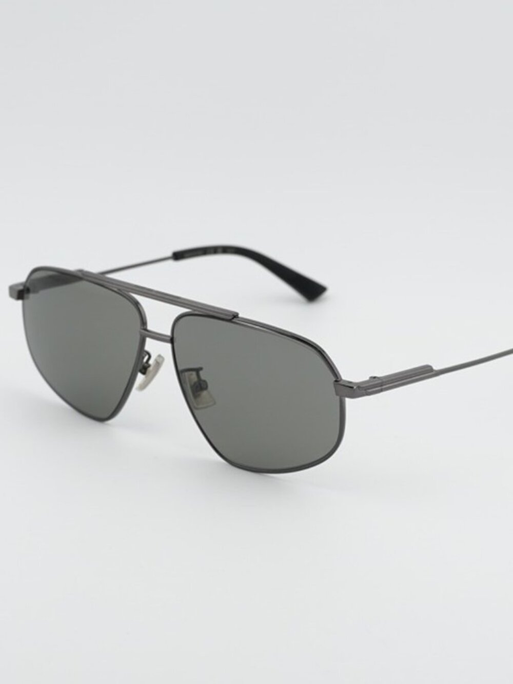 Bottega Veneta BV1194S 001 Sunglasses Ruthenium Aviator Frame, Grey Lenses